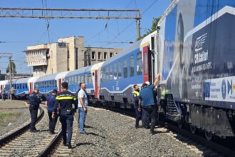 cfr calatori introduce noi trenuri pnrr pe ruta brasov constanta primele vagoane deja avariate intr un accident 683ed31d1c0ac