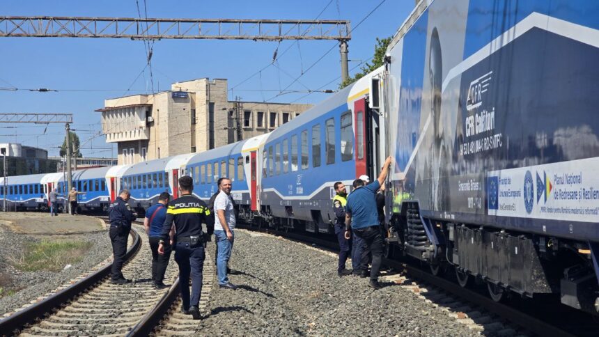 cfr calatori introduce noi trenuri pnrr pe ruta brasov constanta primele vagoane deja avariate intr un accident 683ed31d1c0ac