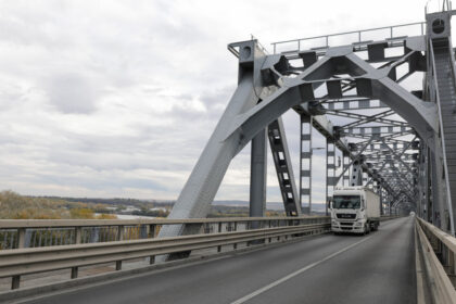 circulatie intrerupta pe podul prieteniei giurgiu ruse in noaptea de 12 spre 13 iunie lucrari urgente pe partea bulgara 6847d902dc7aa