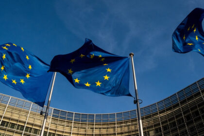 comisia europeana spune ca romania nu a luat masuri eficiente pentru corectarea deficitului excesiv 68403b599b0b4