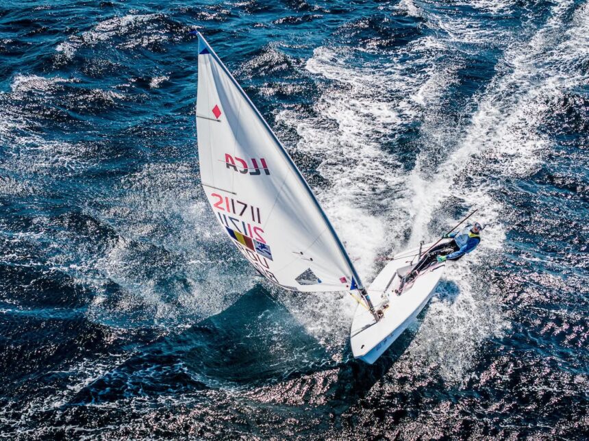 constanteanca ebru bolat pentru prima oara in top 10 mondial la yachting 684ec11fe069a