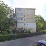 constanteanul care si a facut beci in balcon fara autorizatie a pierdut procesul cu primaria si trebuie sa l desfiinteze 6842180c783b4