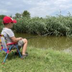 continua traditia pe 15 iunie copiii din topraisar sunt asteptati la concursul de pescuit de pe lacul zarguzon organizat de zave pescar 684b239369752