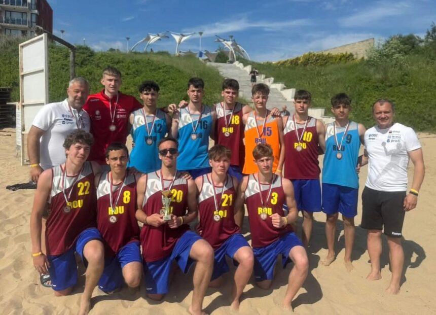 cs medgidia cu trei reprezentanti la nationala romaniei de juniori la beach handbal 683cb64059998