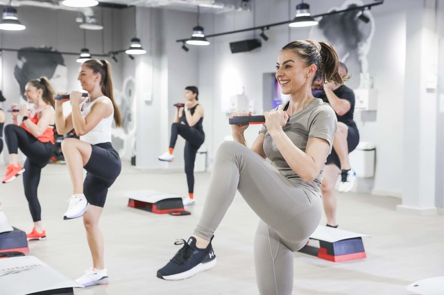 cum te ajuta antrenamentele fitness de grup sa iti imbunatatesti performanta sportiva 685022ab8e87b