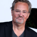 doctorul lui matthew perry a pledat vinovat si ar putea primi pana la 40 de ani de inchisoare 685e9198587b6