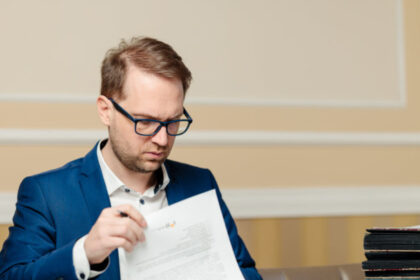 dominic fritz se opune cresterii de taxe statul roman sa faca o cura de slabire si sa taiem din chetuieli 684c2e2bcd254