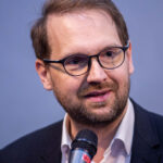 dominic fritz trebuie sa terminam cu o politica externa in forma de roman ghiocel 68569e643984b