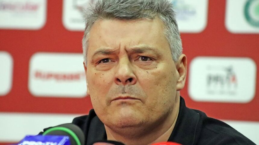e unul dintre cei mai buni ai lumii a facut istorie la dinamo iar acum a ajuns in egipt 685c3ed70f44b