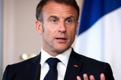 emmanuel macron se teme de haosul unei schimbari de regim in iran crede cineva ca ce s a facut in irak in 2003 a fost o idee buna 6852581442a12