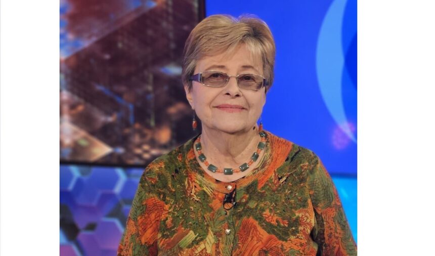 eveniment literar la biblioteca judeteana ioan n roman mihaela albu lanseaza un nou volum si sustine conferinta mari necunoscuti ai culturii romane 685e3882e0c7e
