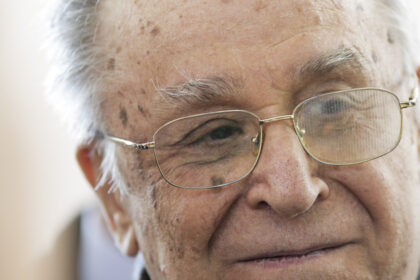 exclusiv ce inseamna diagnosticul de etapa pe care i l au pus medicii lui ion iliescu explicatiile unui pneumolog 6849444b01a03