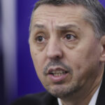 exclusiv daniel david reducem procentul de burse acordate elevilor meritul sa fie merit ce spune ministrul despre cele ale studentilor 685ebde79e525