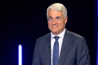 exclusiv legea salarizarii ar putea fi aplicata abia anul viitor dragos pislaru nu s a lucrat mare lucru pana acum 685c396e8de68