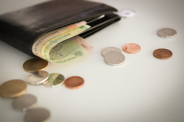 exclusiv provident taie din capitalul social detinem un surplus fata de cerintele legale si operationale 6859377a2d12c