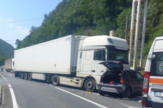 foto accident grav pe un drum national traficul este blocat iata ce s a intamplat 6846abb30ca7f