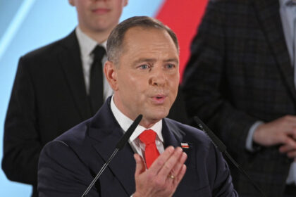 furie in polonia dupa ce o publicatie israeliana l a numit pe karol nawrocki revizionist al holocaustului 683f26df1a3a0