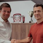 galerie foto galca si angelescu sedinta foto la rapid 683f1ab8e98e6