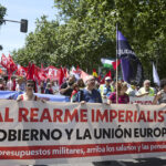 galerie foto protest cu mii de oameni la madrid impotriva reinarmarii europei jos armele sus pensiile critici fata de nato si guvernul sanchez 6844723006178