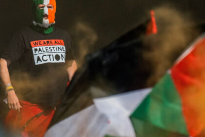 galerie foto scandal la festivalul glastonbury doua trupe au transmis mesaje anti israel pe scena organizatorii s au declarat ingroziti 686169db81e1e