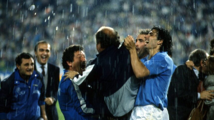 galerie foto viata tragica a unui fotbalist de legenda tata s a trezit a luat toporul si a ucis o pe mama 683f27c058af0