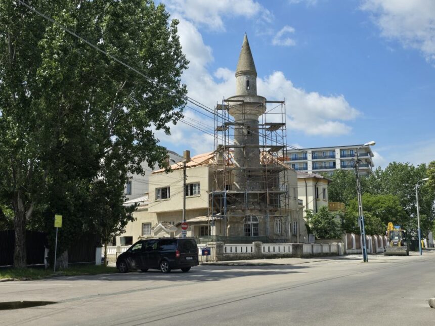 galerie foto vila stirbey din statiunea mamaia renaste a intrat in reabilitare 6853ed0130bdb