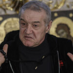 george becali reactioneaza dupa ce a primit interdictie sa cante in strana catedralei patriahale 68440bae60333