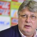 gino iorgulescu se pregateste sa renunte la sefia lpf nu sta bine cu sanatatea 6852ce1e5ef2a
