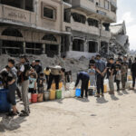 hamas acuza armata israeliana ca a tras cu tancurile in multimea adunata langa un centru de distributie a hranei din gaza reactia idf 683ca3b60ec5d