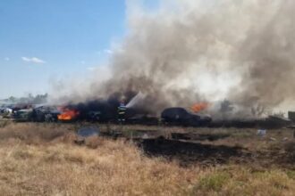 incendiu puternic pe strada varful cu dor din constanta 6859afa167a53