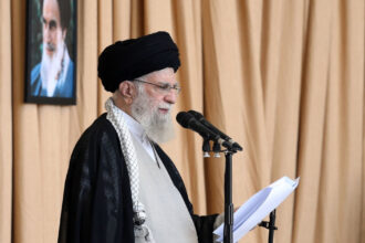 iranul are sanse mai mari sa construiasca o bomba nucleara dupa atacurile israeliene sustine un oficial de la teheran 68555a052782a