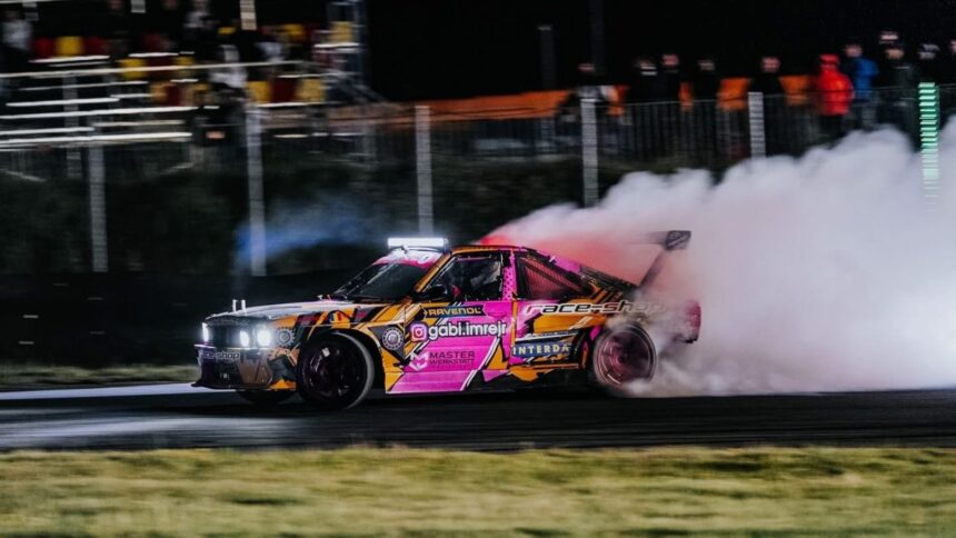 istorie scrisa la transilvania motor ring gabi imre jr castiga prima etapa de drift desfasurata integral noaptea 685a5c5e82d1f