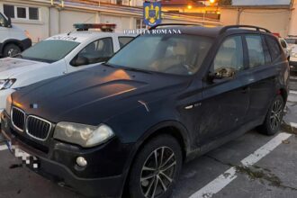 judetul constanta in secolul xxi a distrus un bmw cu sapa dar le a spus judecatorilor ca l confunda 685c74dd0bb7d