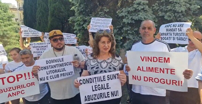 live protest al comerciantilor de pe litoral in fata prefecturii constanta este vizata activitatea de control a protectiei consumatorilor legata de micile magazine alimentare 684298c384d8d