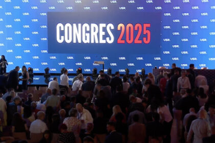 live video congresul usr dominic fritz prezinta strategia politica pentru perioada urmatoare ilie bolojan prezent la eveniment 68565d1d8e880