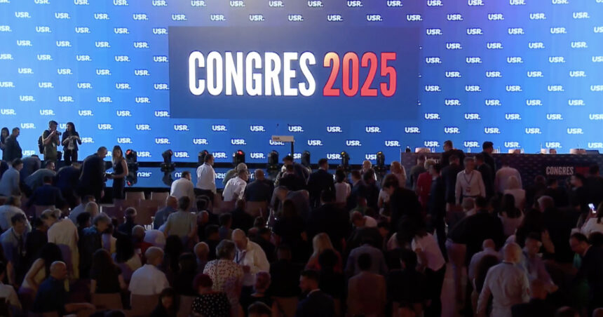live video congresul usr dominic fritz prezinta strategia politica pentru perioada urmatoare ilie bolojan prezent la eveniment 68565d1d8e880