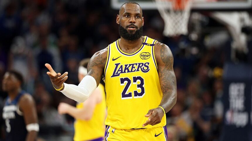 los angeles lakers va fi vandut clubul va ajunge la unul dintre actionarii lui chelsea 685713737149b