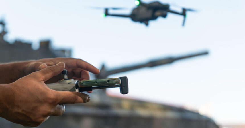 marea britanie s a angajat sa livreze 100 000 de drone ucrainei pana in 2026 un ajutor in valoare de 350 milioane de lire sterline 684028633c3e8