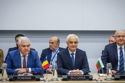ministrul apararii intrevedere cu omologii din turcia si bulgaria inainte de summitul nato de la haga 6842a67985e35