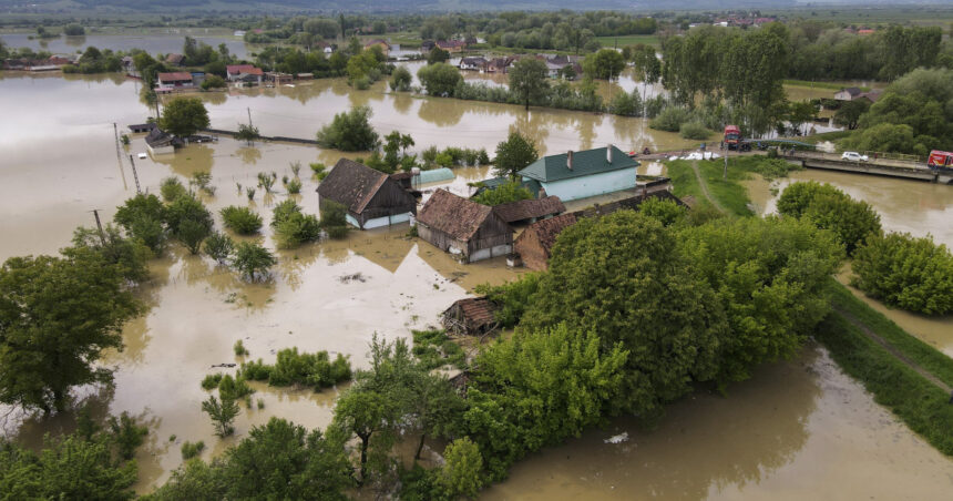 ministrul mediului avem planuri detaliate de aparare impotriva inundatiilor implementati le 685ea6704a606