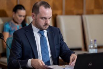 ministrul sanatatii medicii care pleaca de la spitalele de stat inainte de program pentru a lucra la privat vor fi concediati 685fec97a4547
