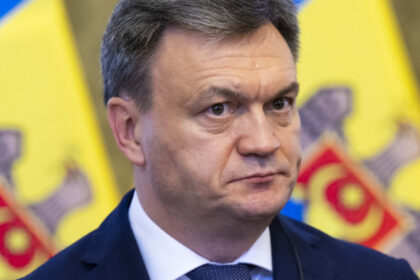 miza parlamentarelor de la chisinau pentru moscova 10 000 de soldati rusi in transnistria avertizeaza premierul de peste prut 6840609fe65fe