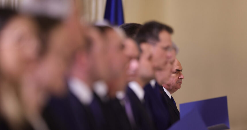 nicusor dan despre guvernul cu cinci vicepremieri cand o sa facem socoteala o sa fie mai putini oameni in aparat 685e6cba713e0