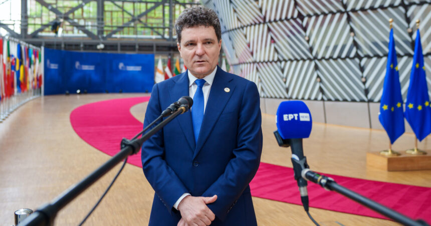 nicusor dan despre masurile de austeritate suntem presati de timp se vor lua niste masuri cumva grosiere ce spune de salariul sau 685e410460fbe