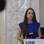 oana toiu si a preluat mandatul la ministerul de externe discutii cu emil hurezeanu despre prioritatile diplomatiei romane 685b0d93781a5