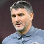 oficial adrian mihalcea a semnat cu noua echipa ce a ales dintre petrolul si uta arad 6841d18048bea