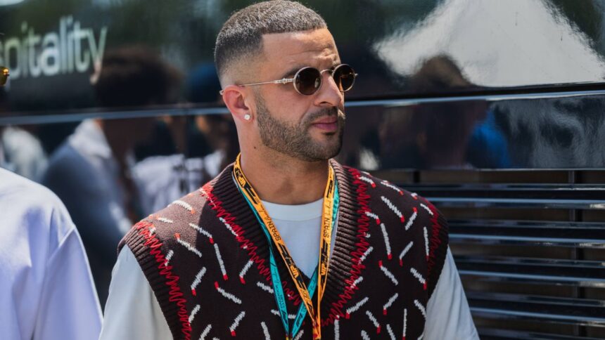 oficial ironia lui ac milan cand i a anuntat plecarea lui kyle walker fanii au izbucnit foarte profesionist incompetenti 685ff9e5038b5