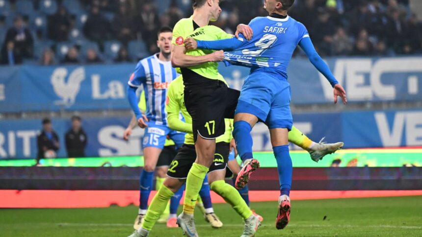 oficial out pleaca de la universitatea craiova dupa doar jumatate de an multumim 683dd9c6e94b8