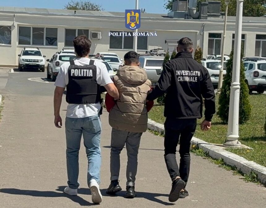politistii de la economic fac perchezitii in cogealac si in constanta cetateni inselati cu mobilier la comanda mesterul a uitat sa mai vina la lucrari 6842aa092faf9