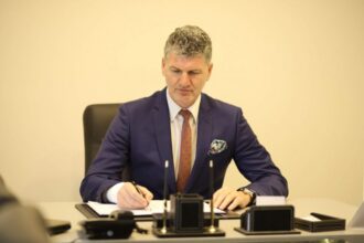 primarul din navodari amendat in doua procese deschise de prefect iata despre ce este vorba 685774abc928a